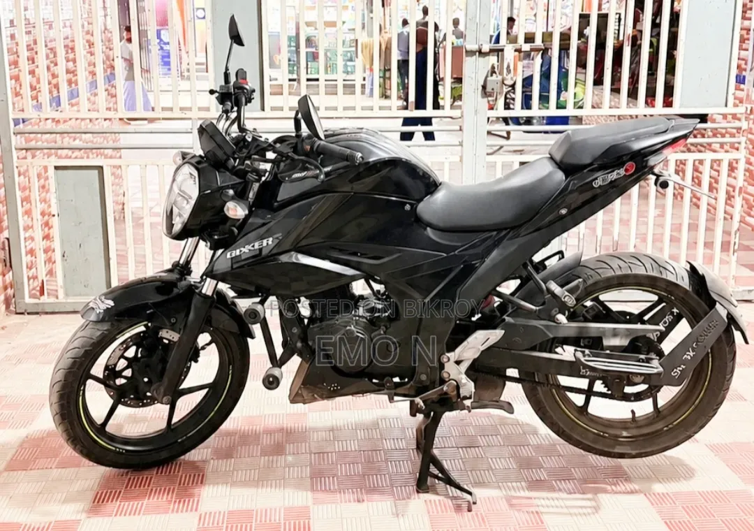 Suzuki Gixxer Monotone 2023 Black