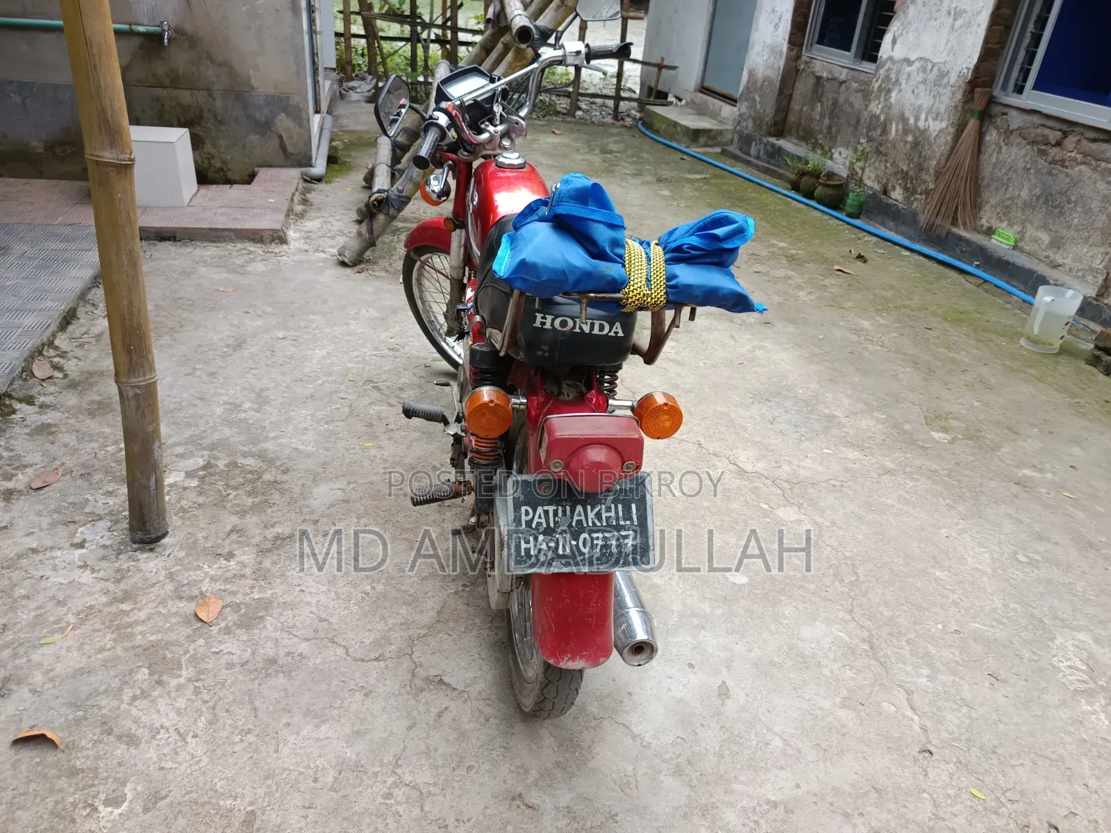 Honda 2007 Red