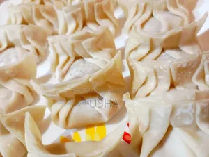 চিকেন মোমো