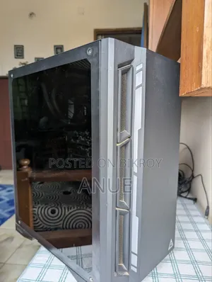 Desktop Computer Advent 16GB AMD Ryzen 3 SSD 128GB