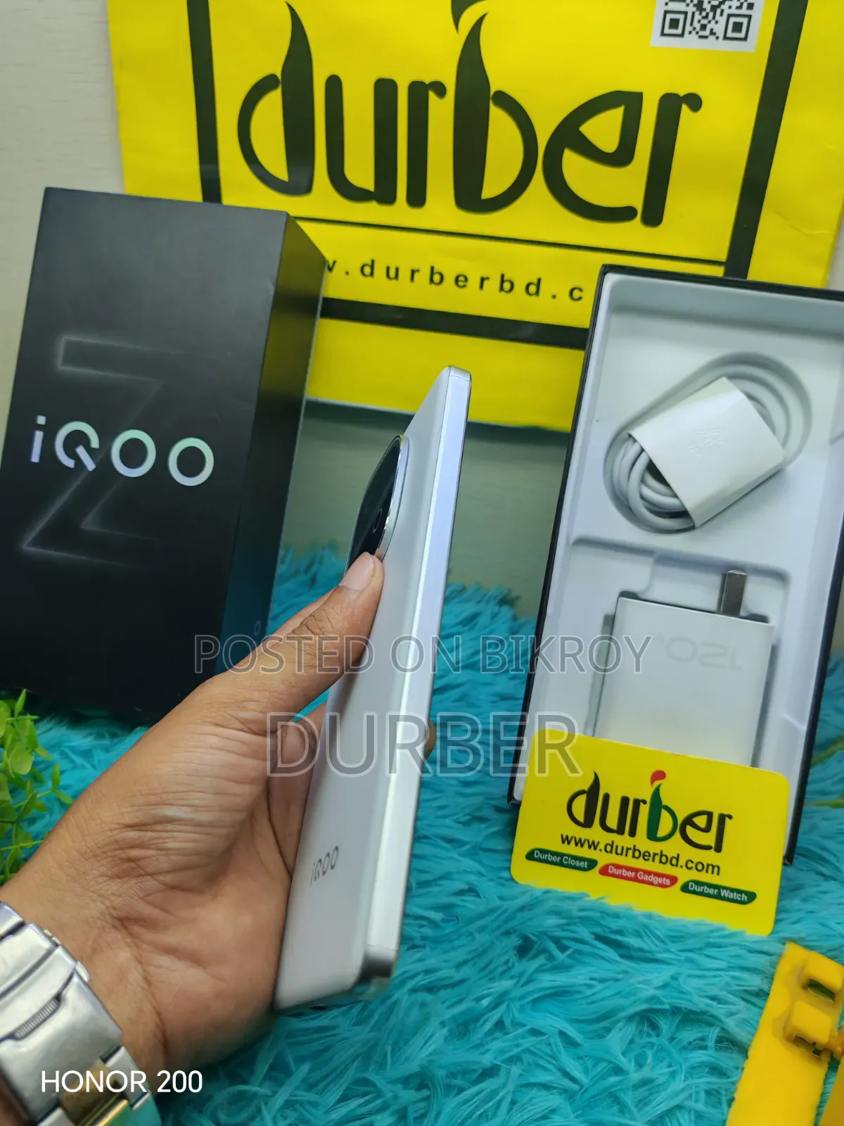 iQOO Z10 256 GB White