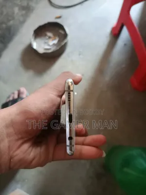 স্যামসাং গ্যালাক্সি এস১০ প্লাস ১২৮ জিবি সাদা