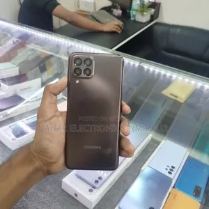 স্যামসাং গ্যালাক্সি এম৩৩ ৫জি ১২৮ জিবি ধূসর