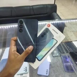 Samsung Galaxy A16 5G 128 GB Black