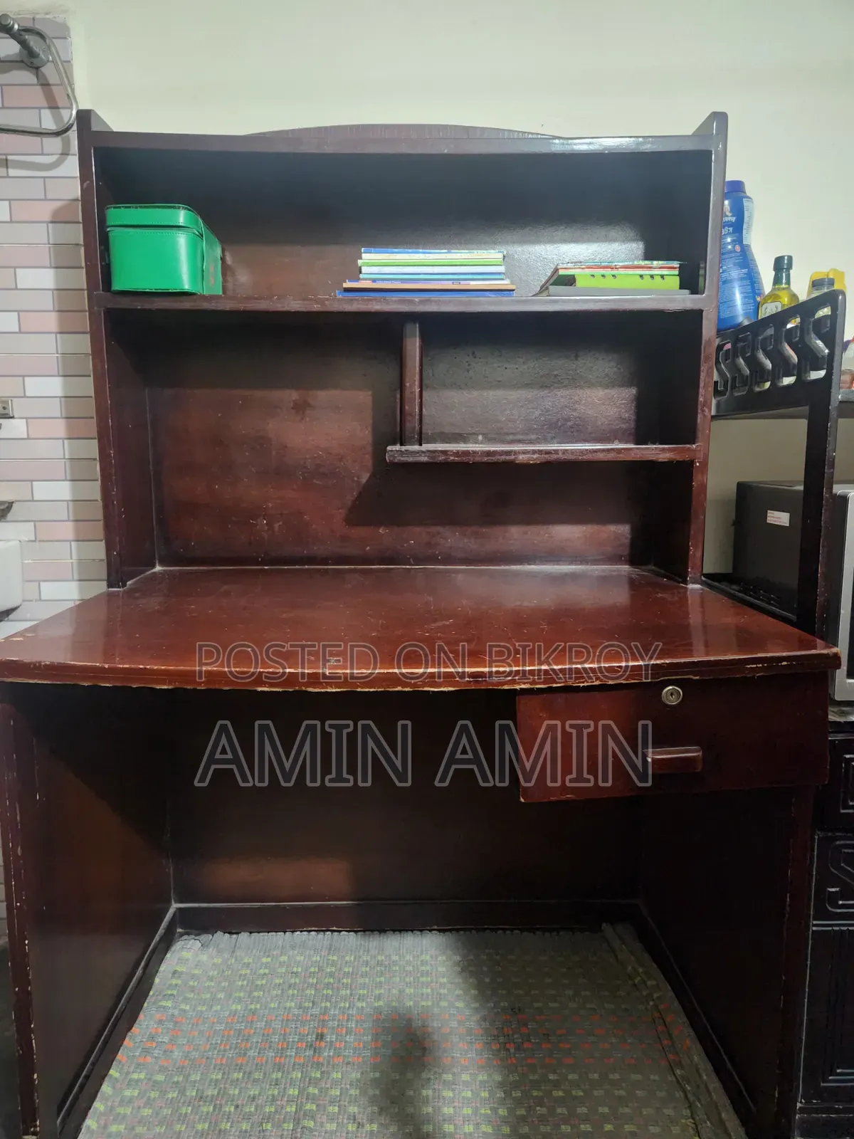 Reading Table