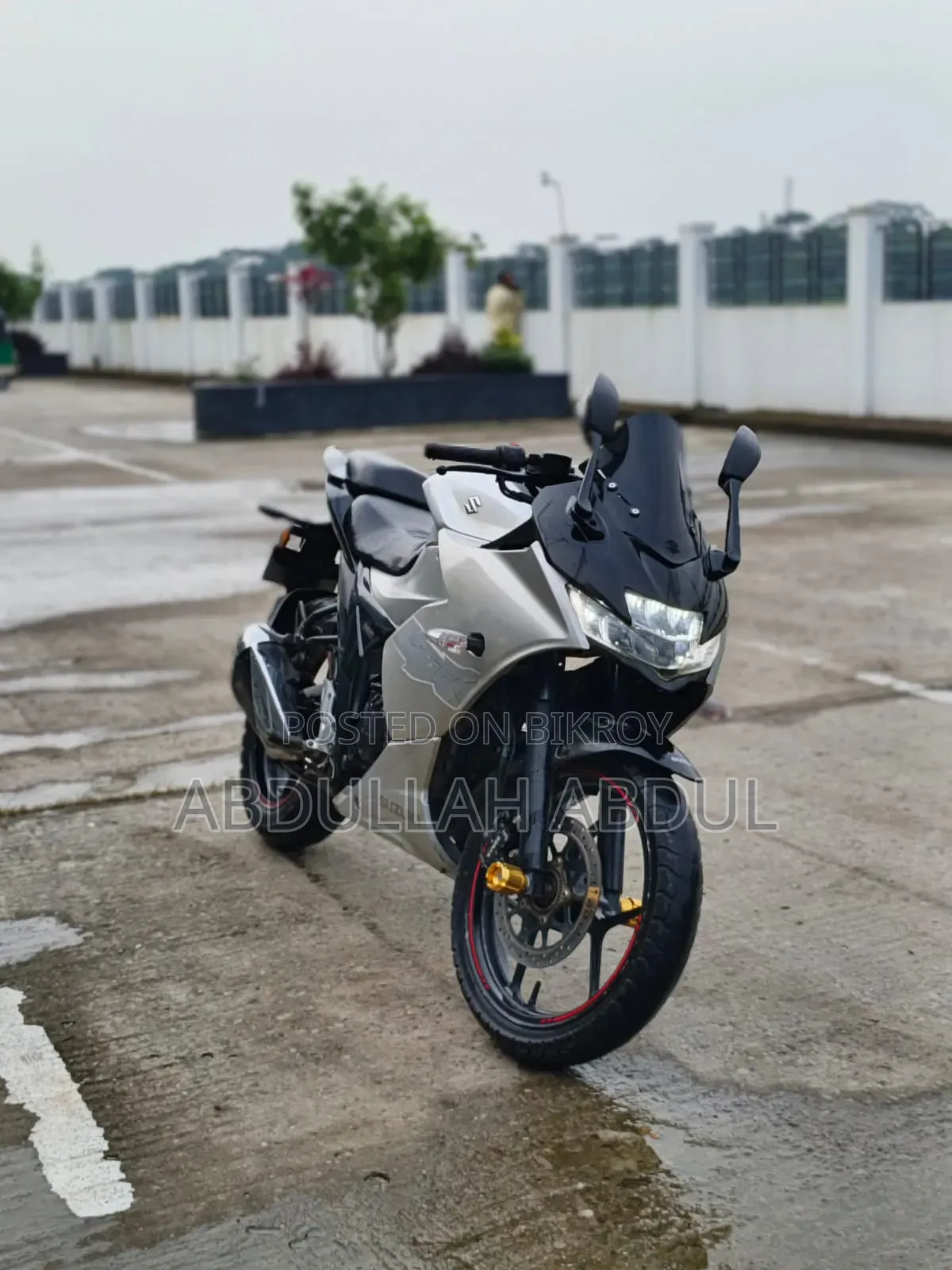 Suzuki Gixxer SF FI 2023 Silver
