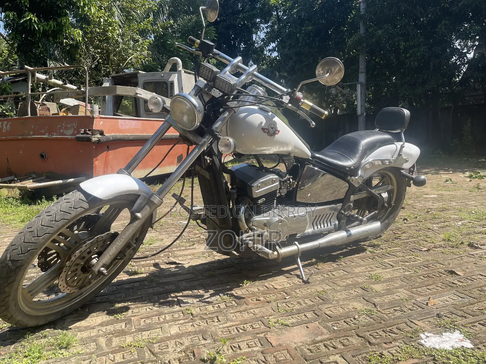 Regal Raptor Classic 125 2015 White