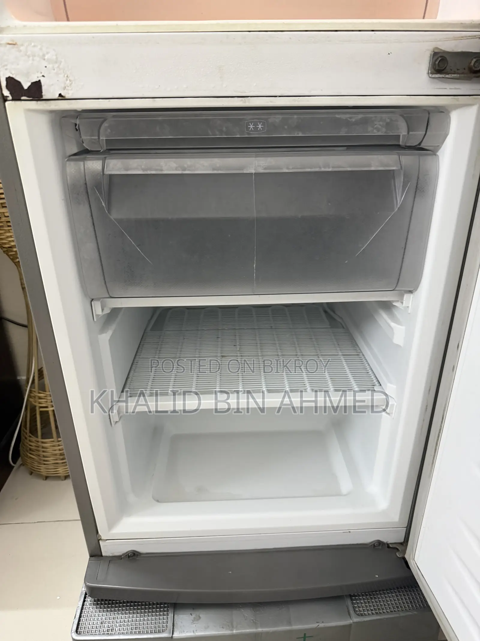 LG Fridge | Fresh Condition | Urgent Sale