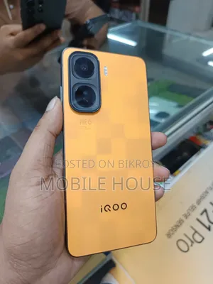 iQOO Neo11 256 GB Rose Gold