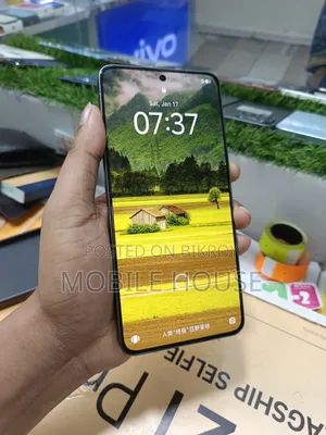 iQOO Neo11 256 GB Rose Gold