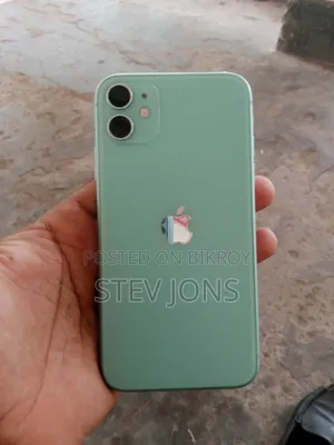 Apple iPhone 11 64 GB Purple