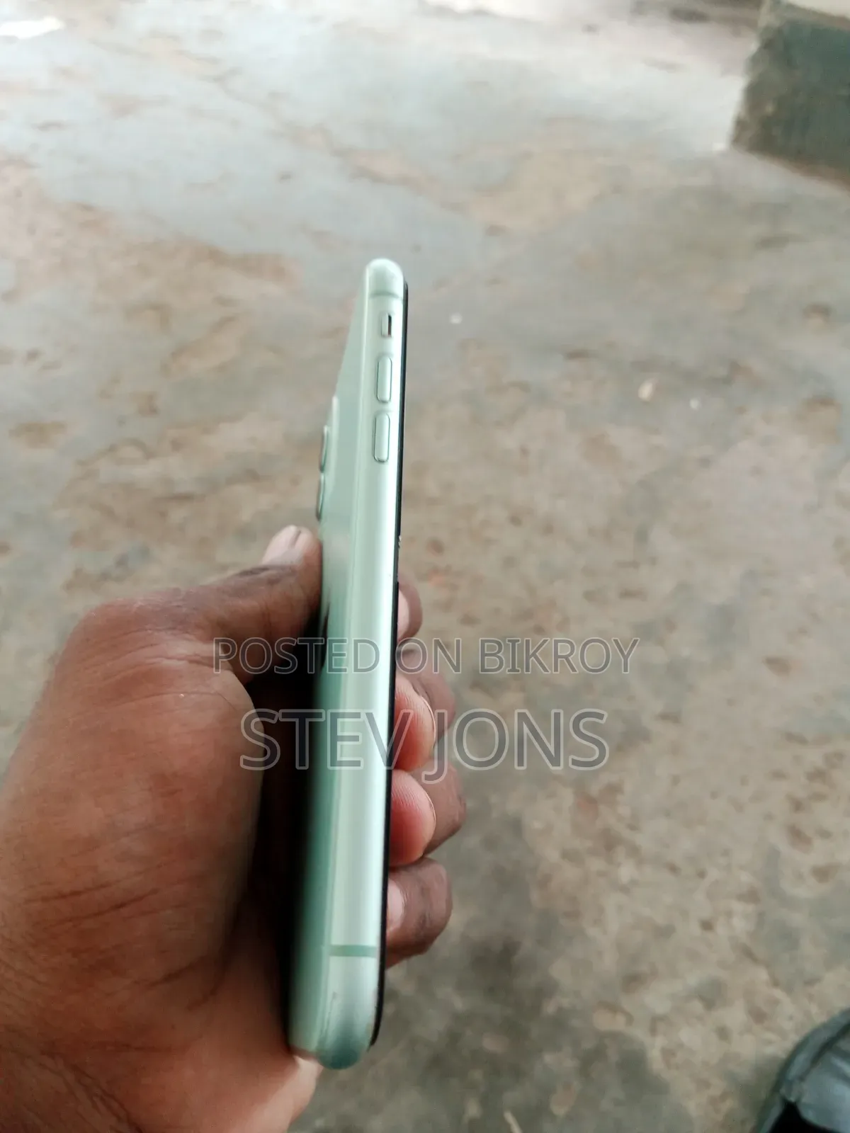 Apple iPhone 11 64 GB Purple