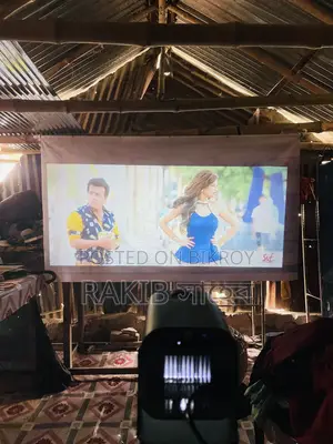 Projector For Sell +100inc Alr Screen