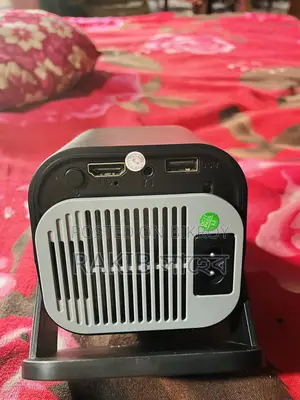 Projector For Sell +100inc Alr Screen