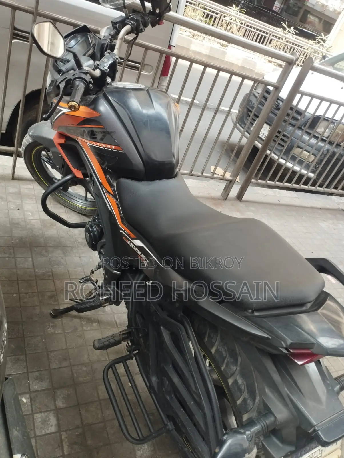 হোন্ডা হর্নেট ২০১৮ ব্ল্যাক