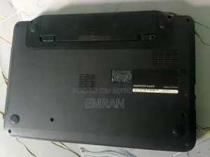Laptop Dell Inspiron 4000 2GB Intel Core i3 HDD 500GB