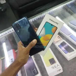 Samsung Galaxy M32 6 GB Black