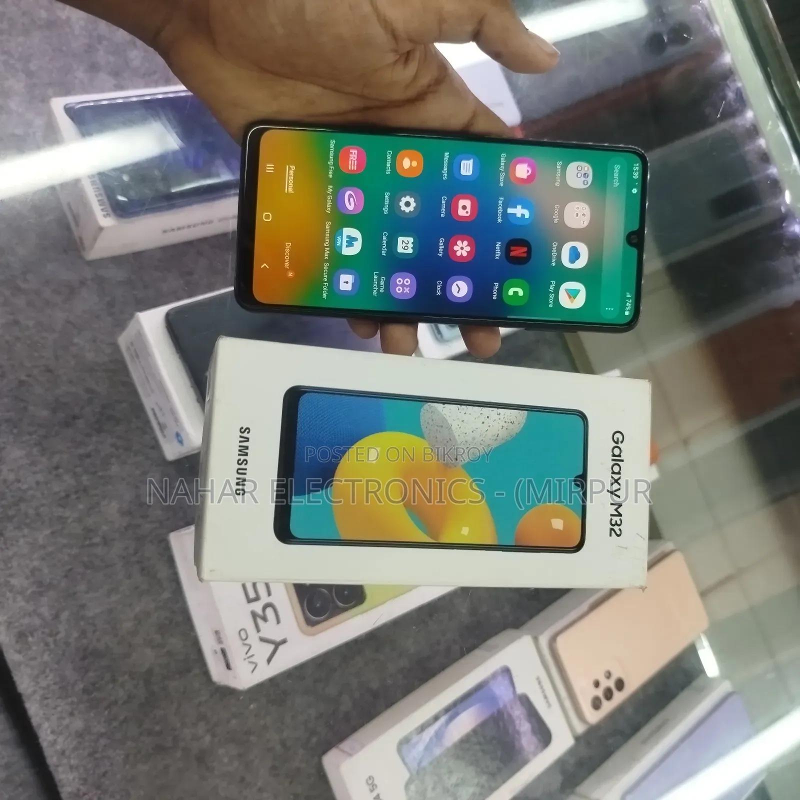 Samsung Galaxy M32 6 GB Black