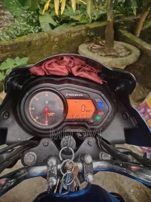 বাজাজ ডিসকভার ১২৫ ২০১৮ নীল
