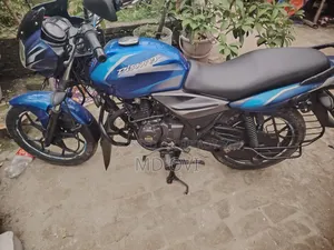 বাজাজ ডিসকভার ১২৫ ২০১৮ নীল