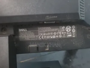২টি ১৯ ইঞ্চি মনিটর