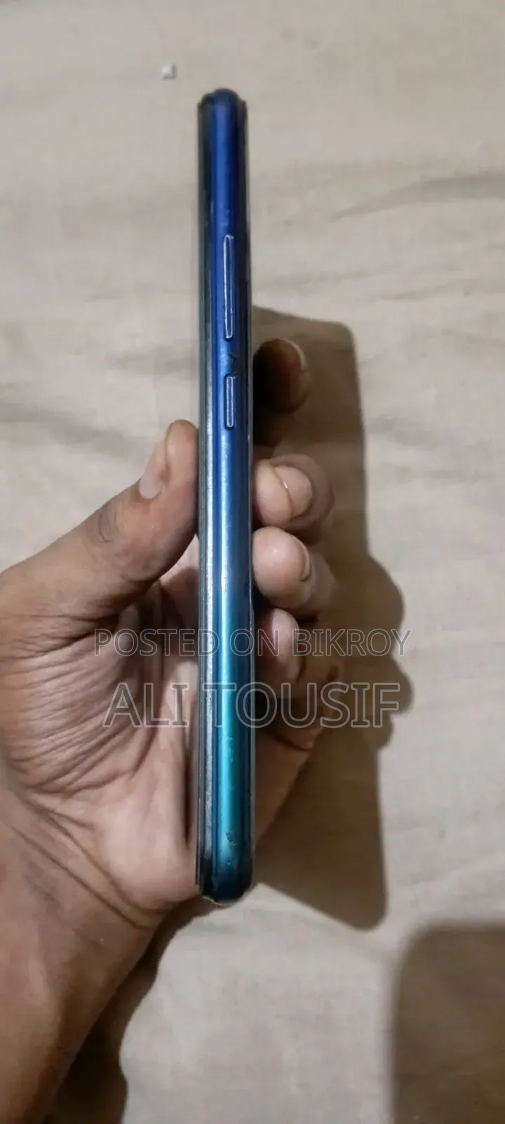 Vivo Y15 64 GB Blue