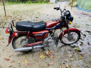 Honda 2003 Red