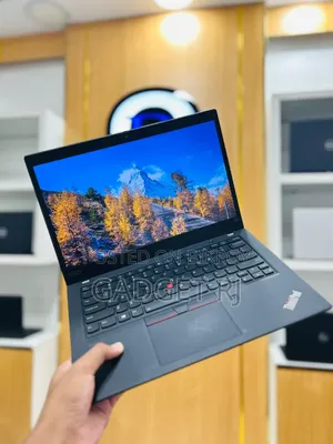 Laptop Lenovo ThinkPad X13 Gen 2 8GB Intel Core i5 SSD 256GB