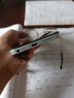 Tecno Spark 30C 128 GB White