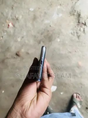 অ্যাপল আইফোন এক্স ৬৪ জিবি হোয়াইট