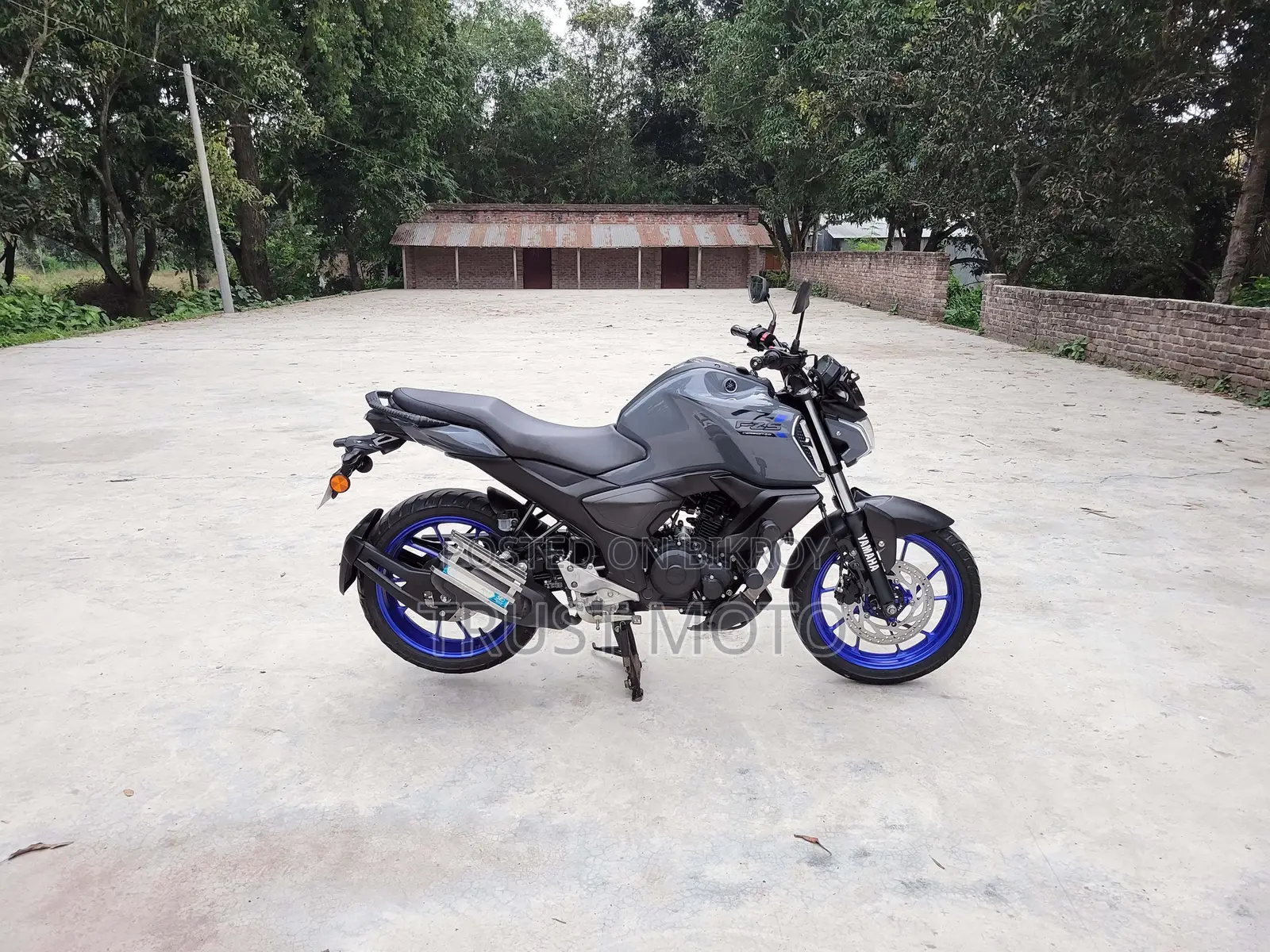 Yamaha FZ 2025 Gray