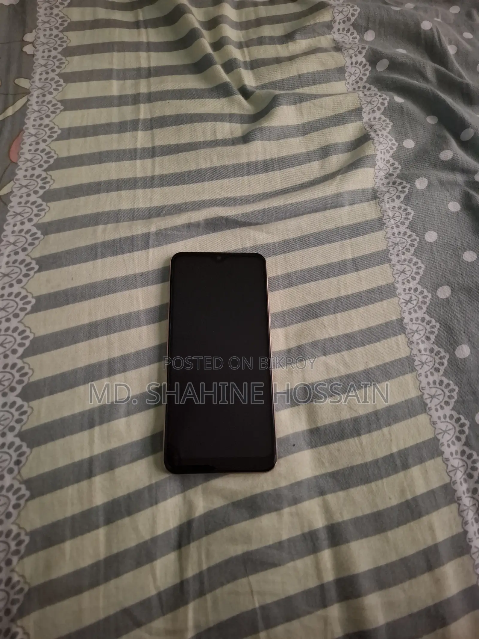 Vivo V23 128 GB Gold