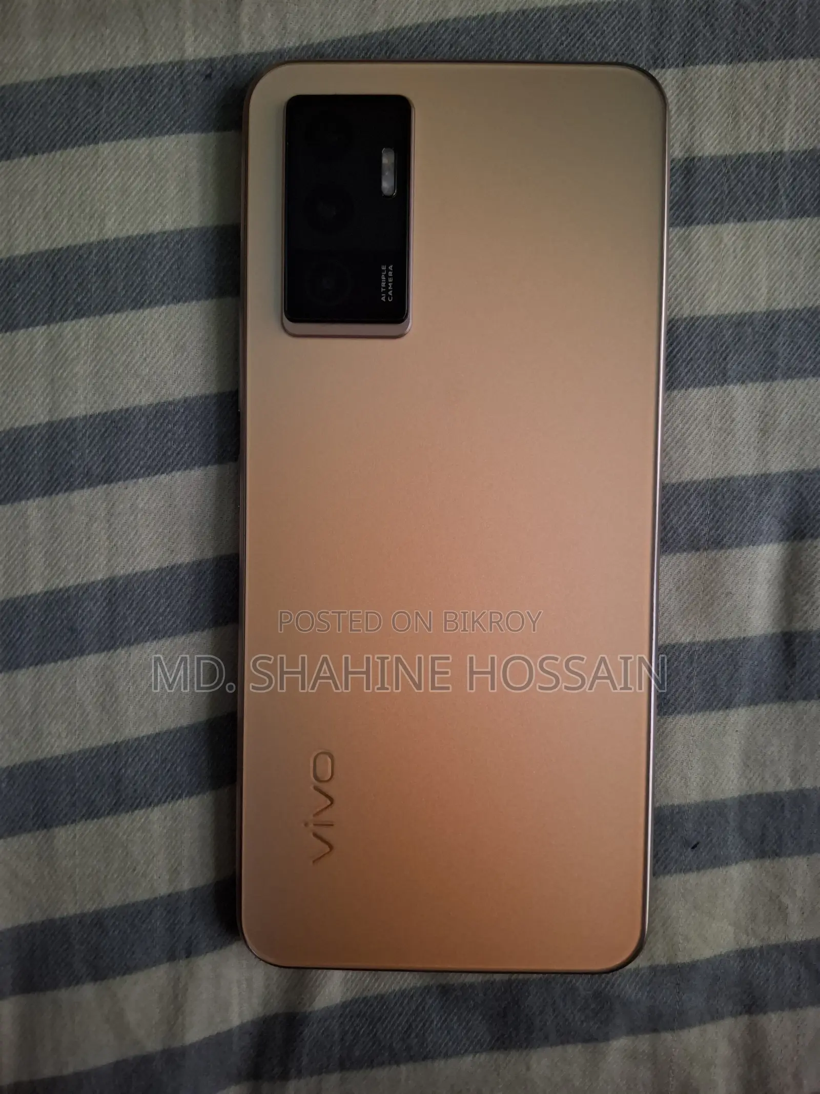 Vivo V23 128 GB Gold