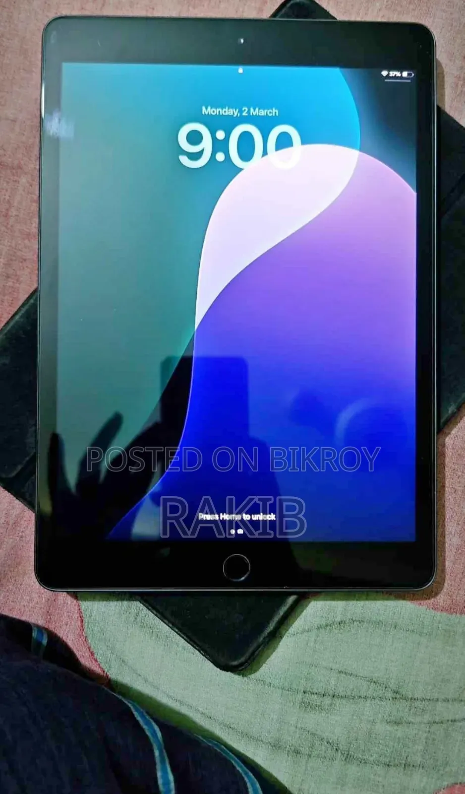 অ্যাপল আইপ্যাড ১০.২ (২০২০) ওয়াই-ফাই ১২৮ জিবি কালো