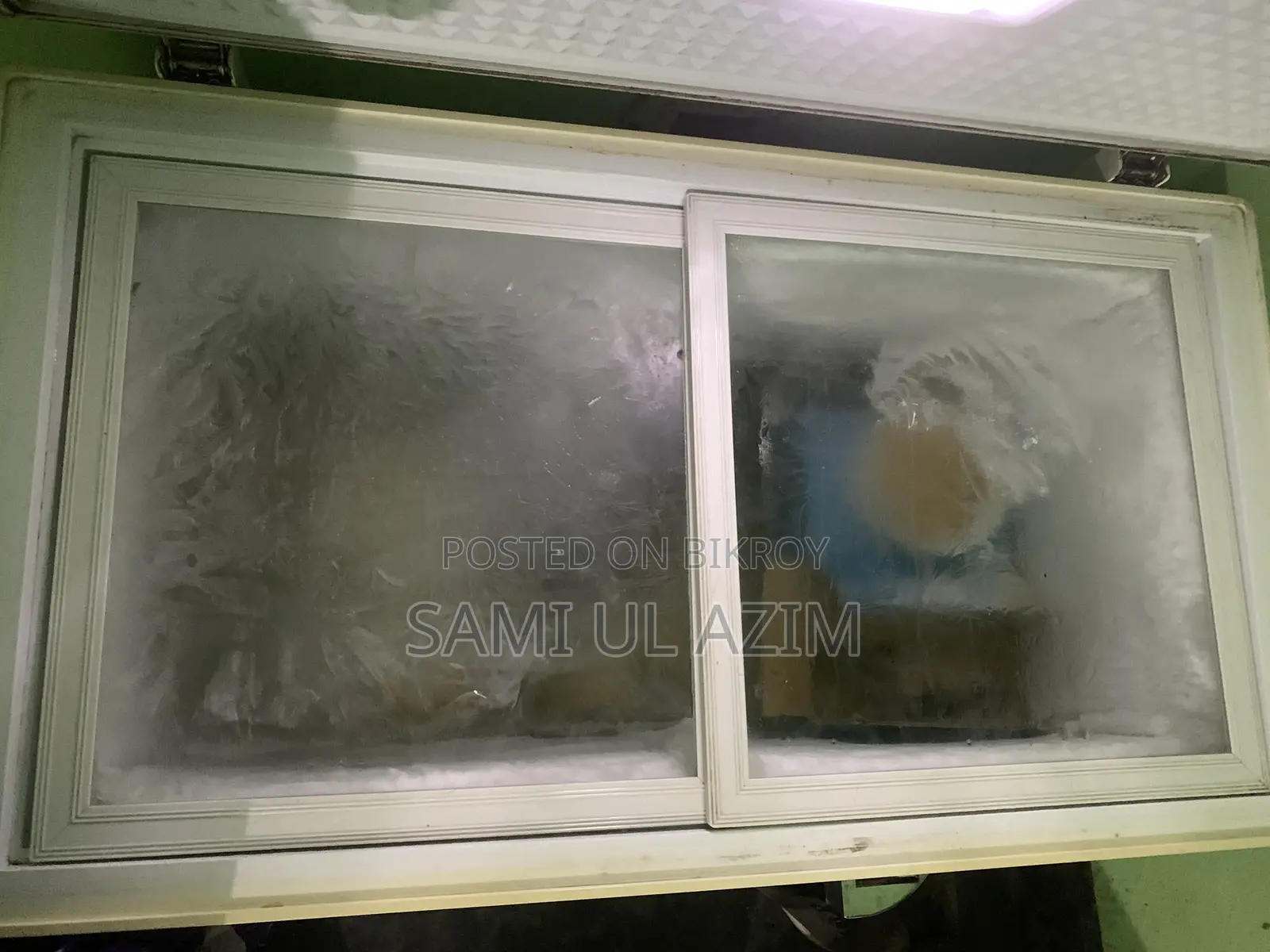 Singer 240 Litter Used Fresh Refrigerator