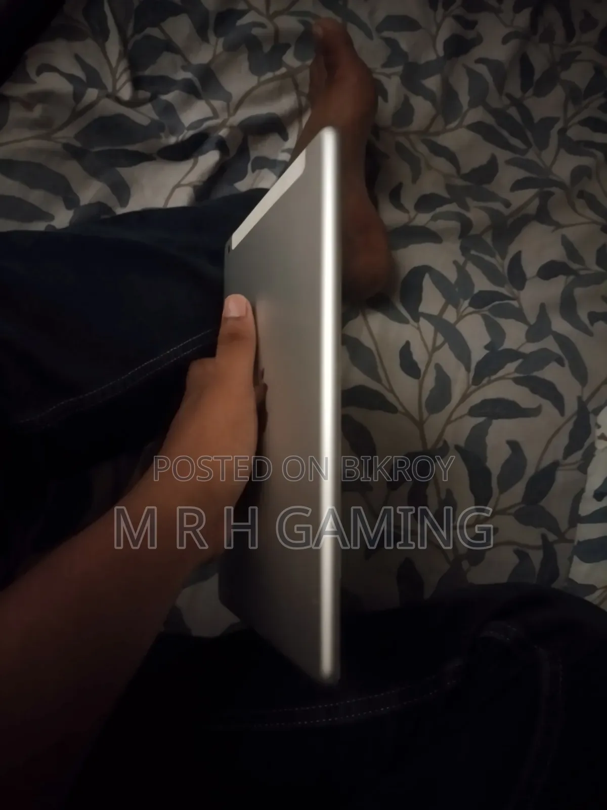Apple iPad Air 32 GB Gray