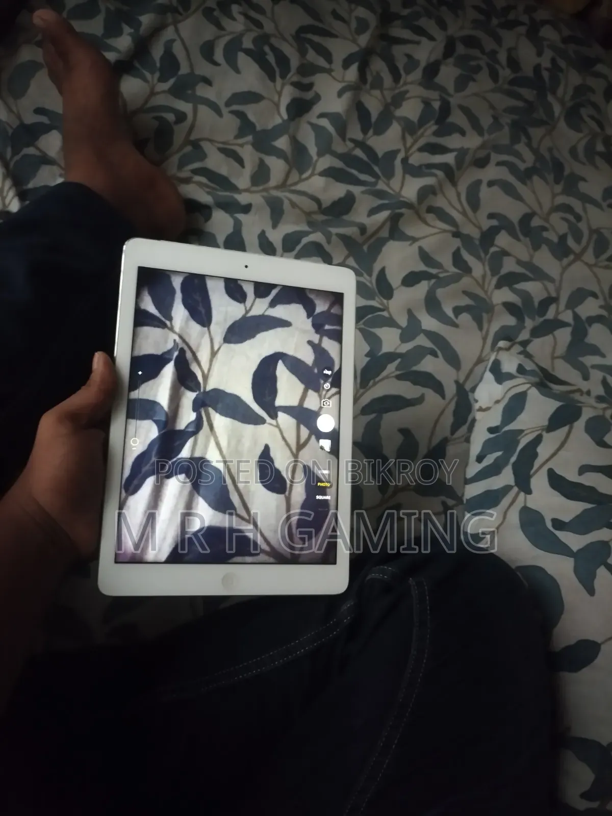 Apple iPad Air 32 GB Gray