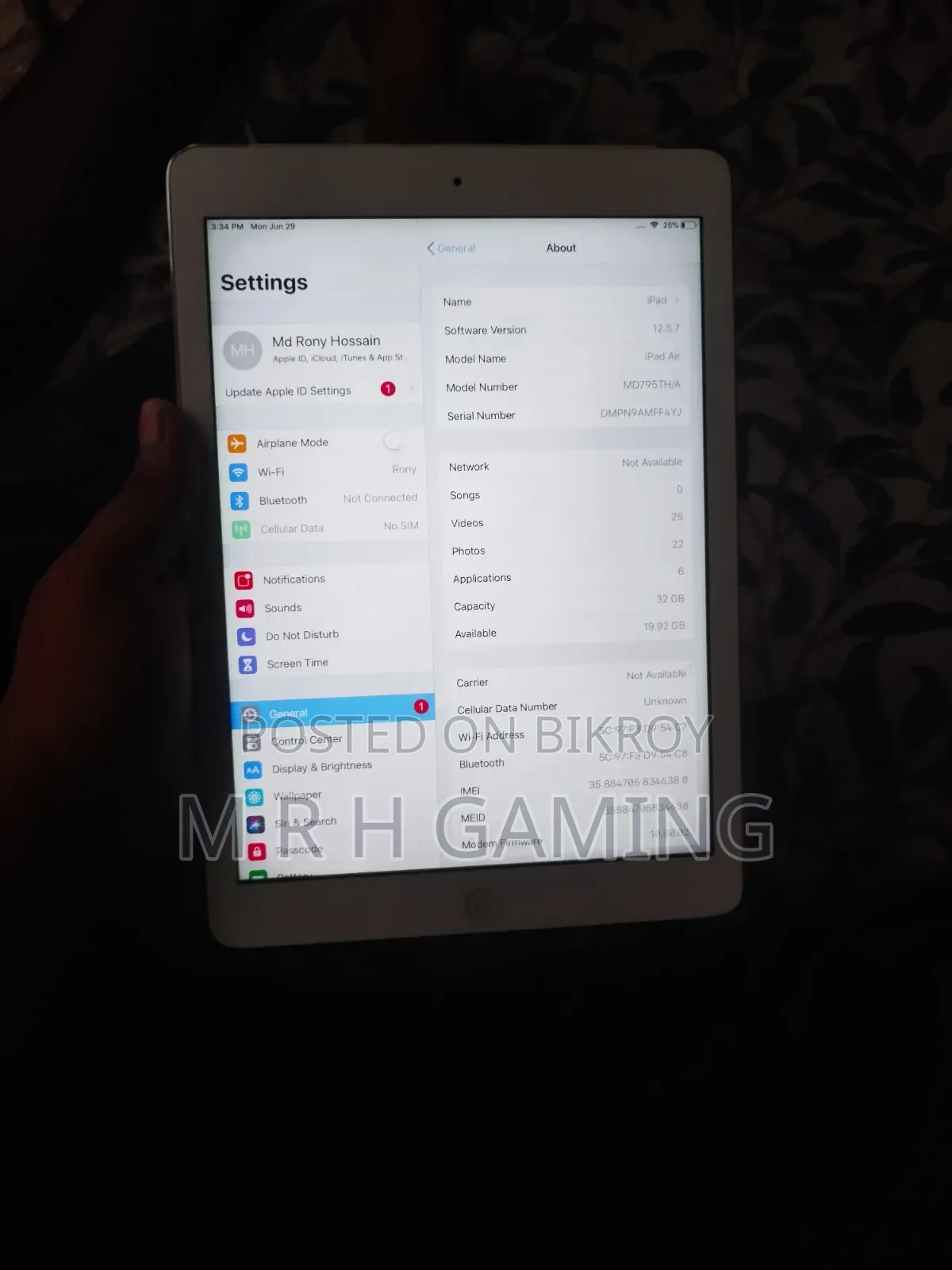 Apple iPad Air 32 GB Gray