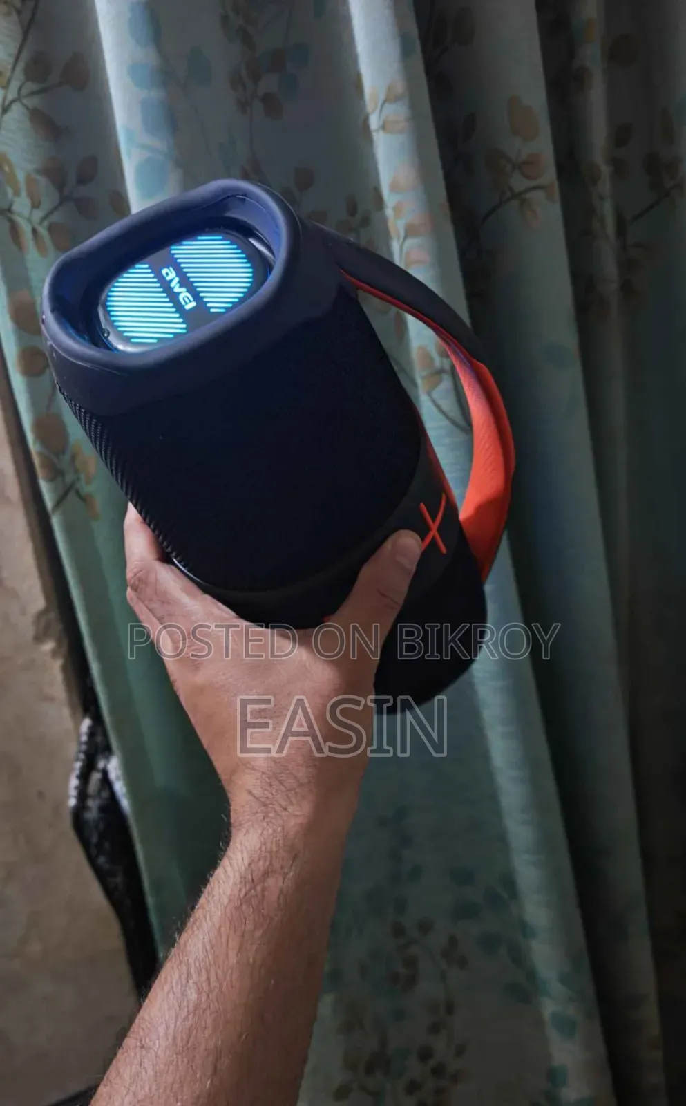 আউই ওয়াই৮৮৭ স্পিকার