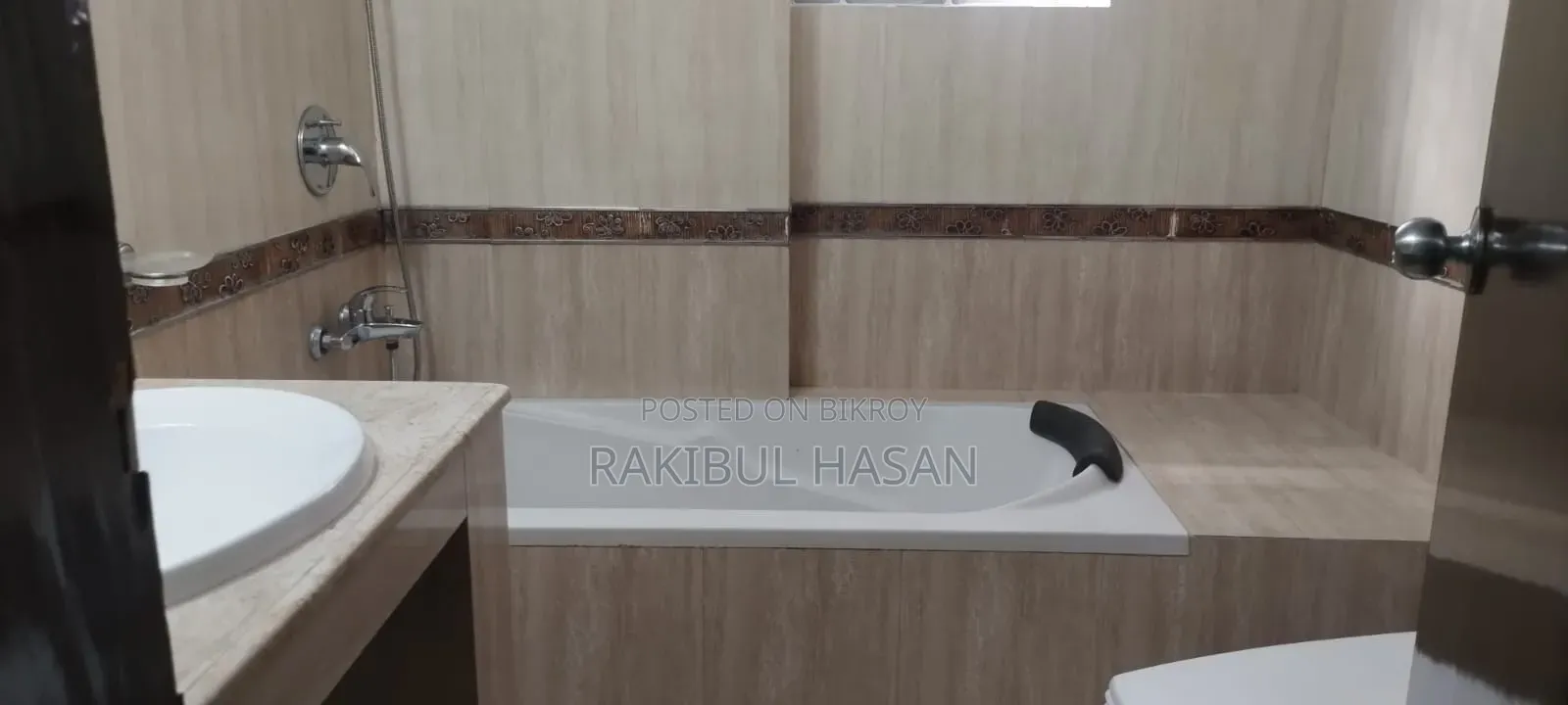 3-bedroom Apartment in Gulshan for rent