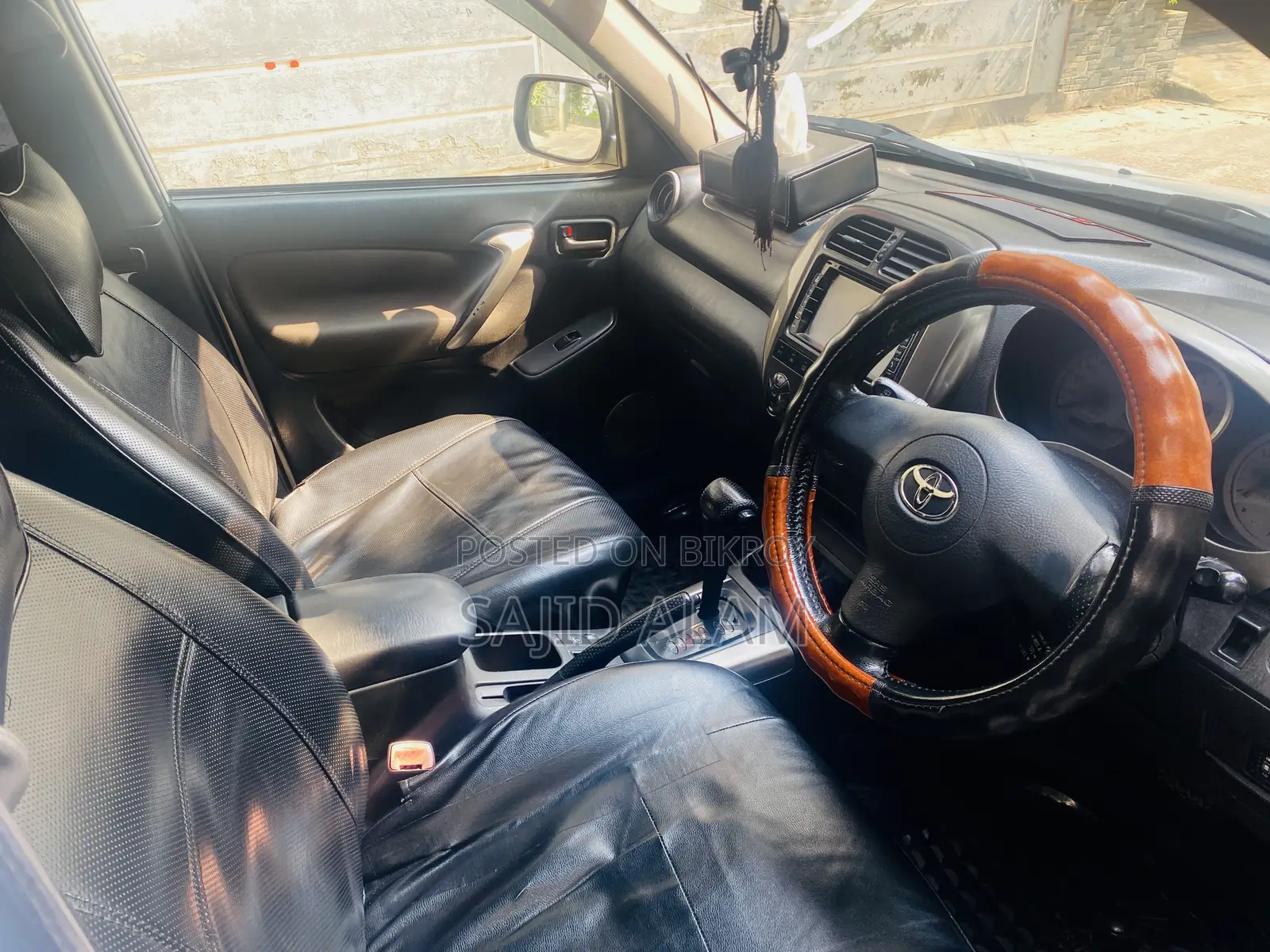 Toyota RAV4 2005 Pearl