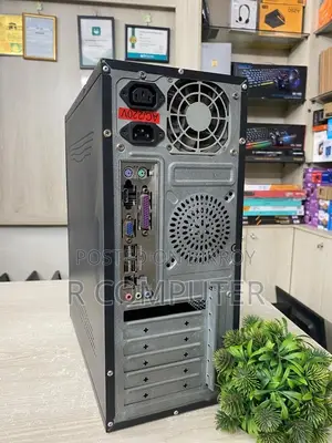 Desktop Computer Gigabyte 4GB Intel Core I3 HDD 500GB
