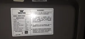Electric Countertop Oven/Like New/Box Papers Included.