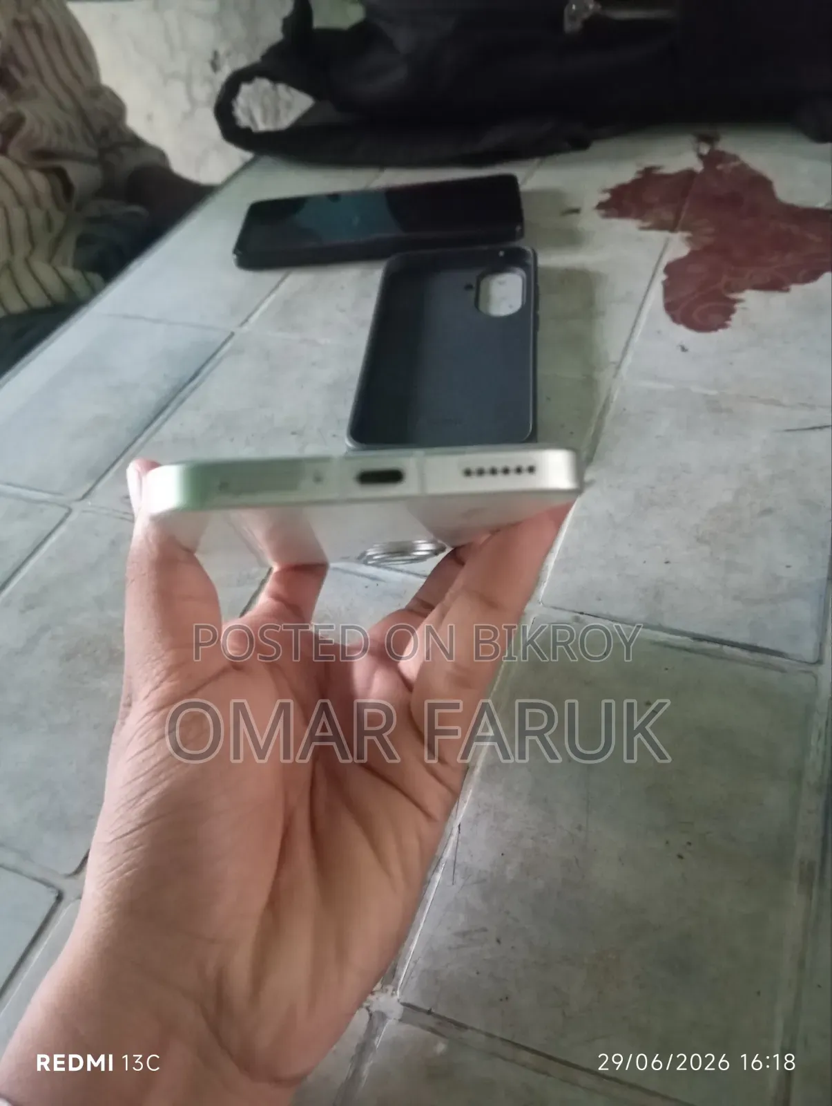 নতুন Xiaomi Redmi Turbo 4 Pro ২৫৬ জিবি সাদা