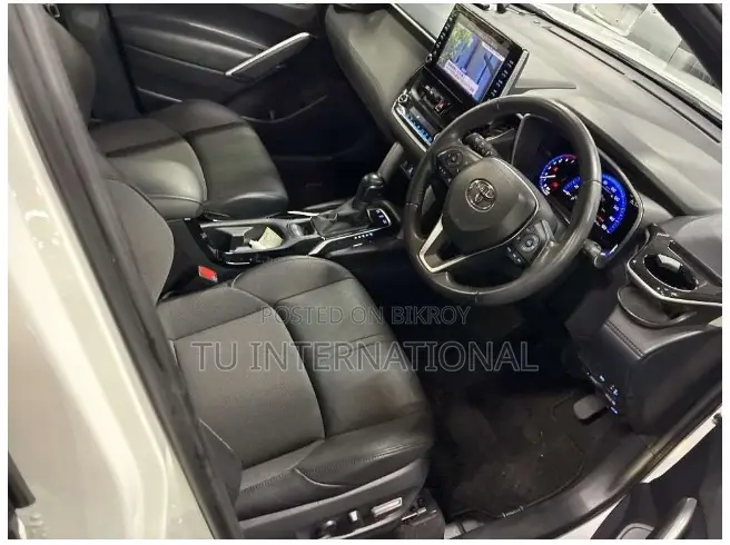 Toyota Corolla Cross 2021 Pearl