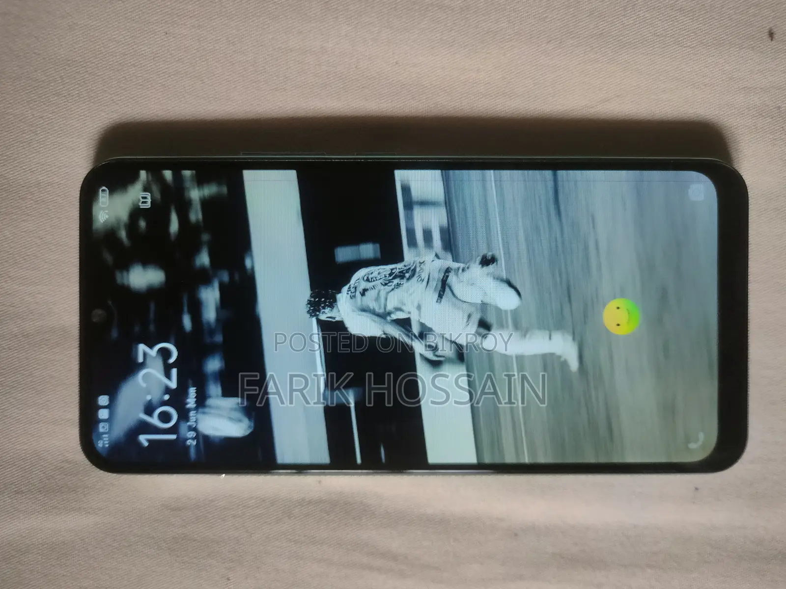Vivo Y11 32 GB Blue