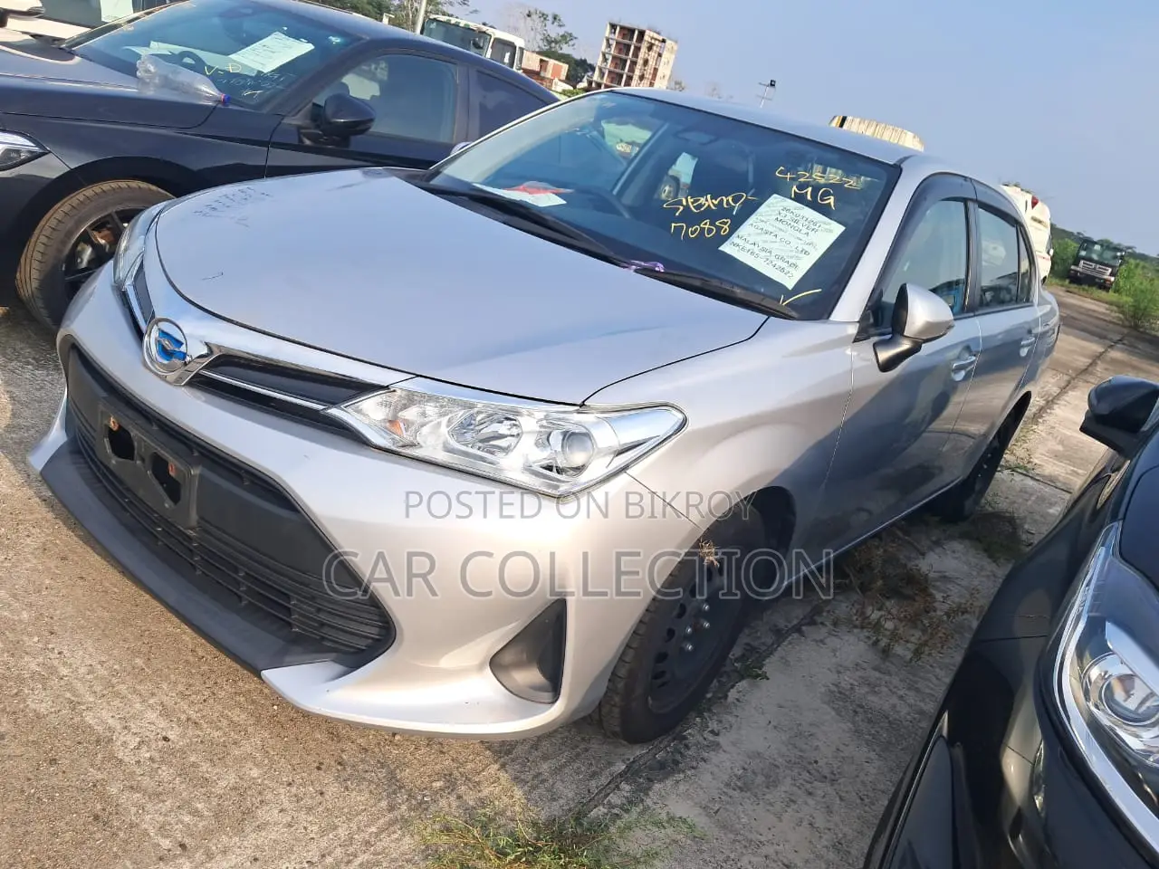 Toyota Axio 2021 Silver