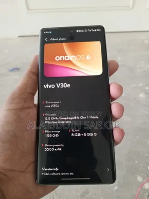 Vivo V30e 128 GB White