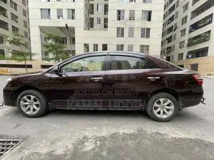 Toyota Premio 2014 Maroon