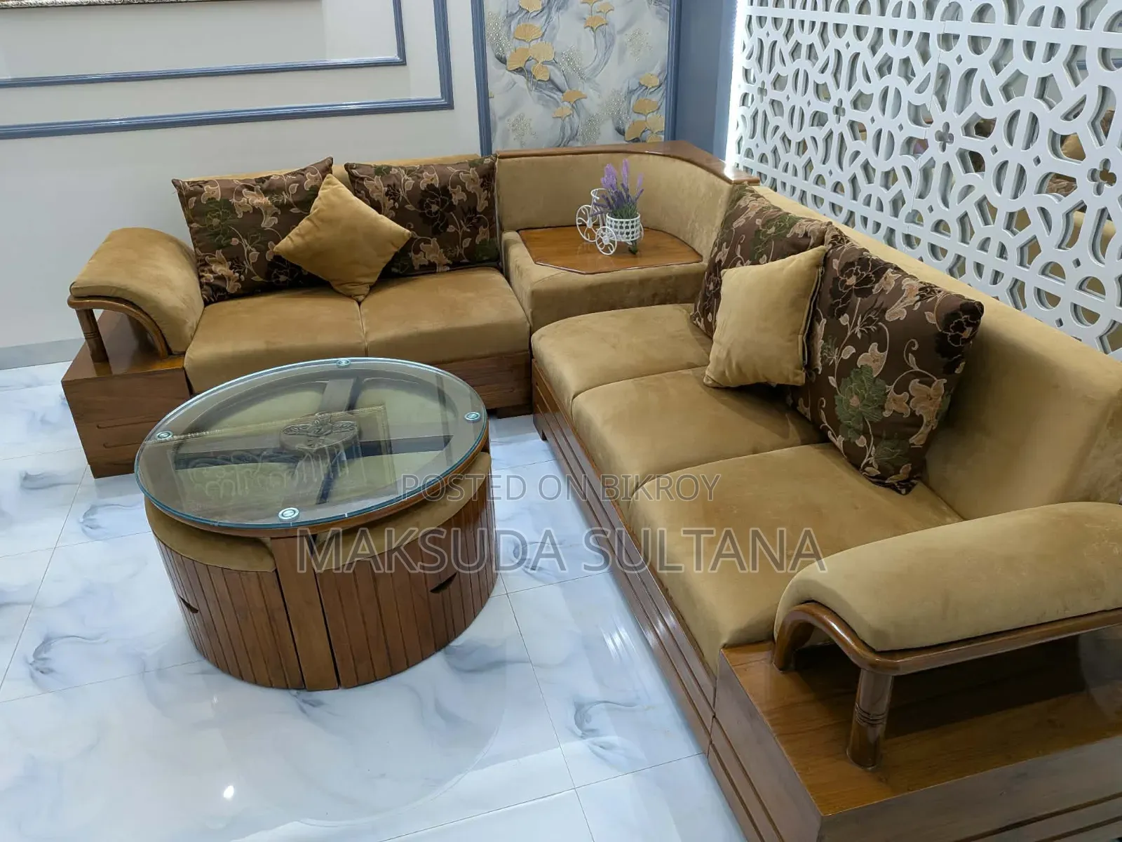 L-Shaped Sofa Set With Table